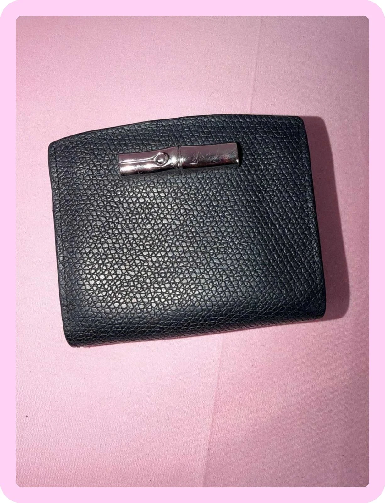 Petit porte-monnaie Longchamp, très bon état